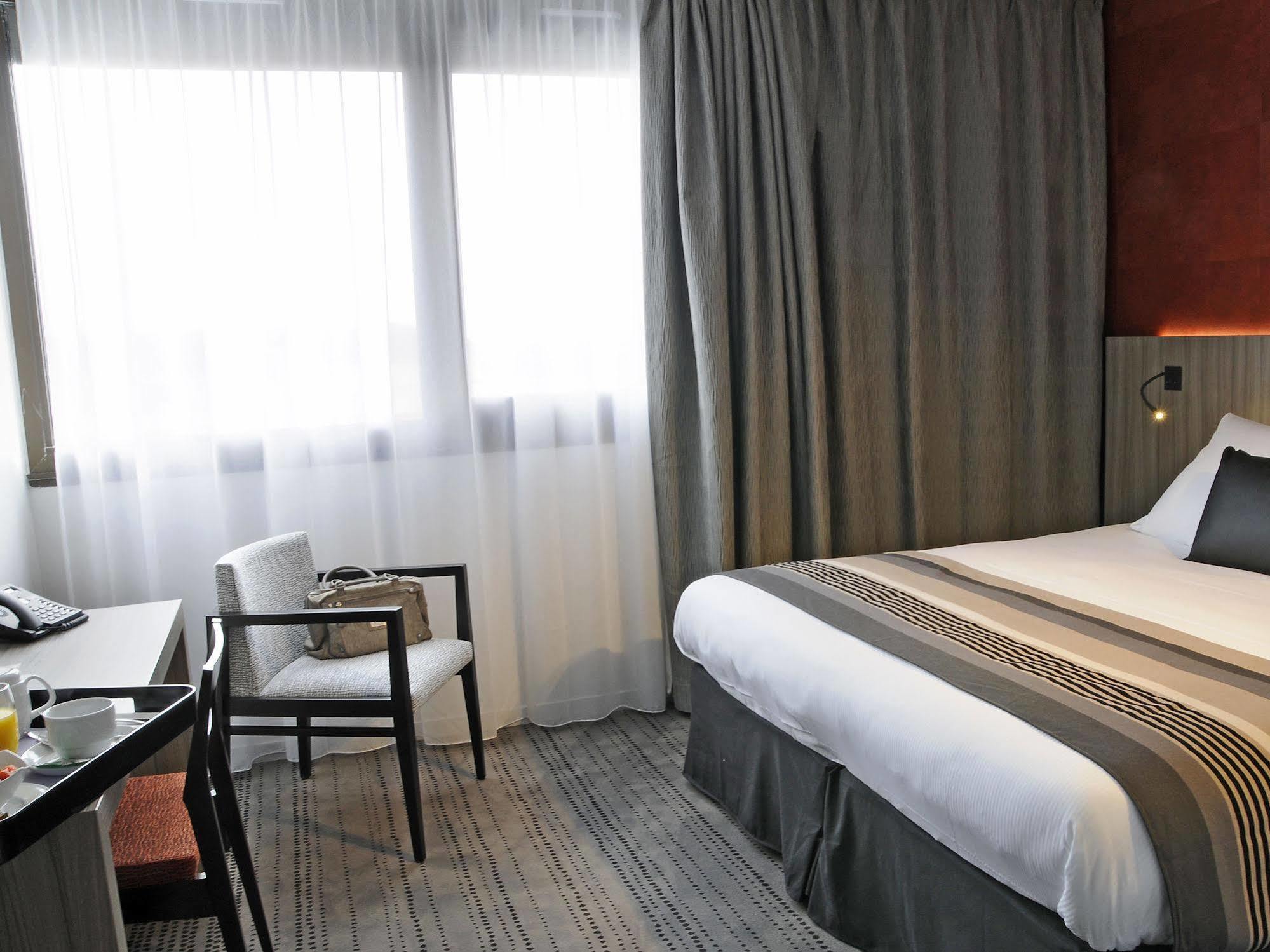 Best Western Plus Hotel & Spa De Chassieu Dış mekan fotoğraf